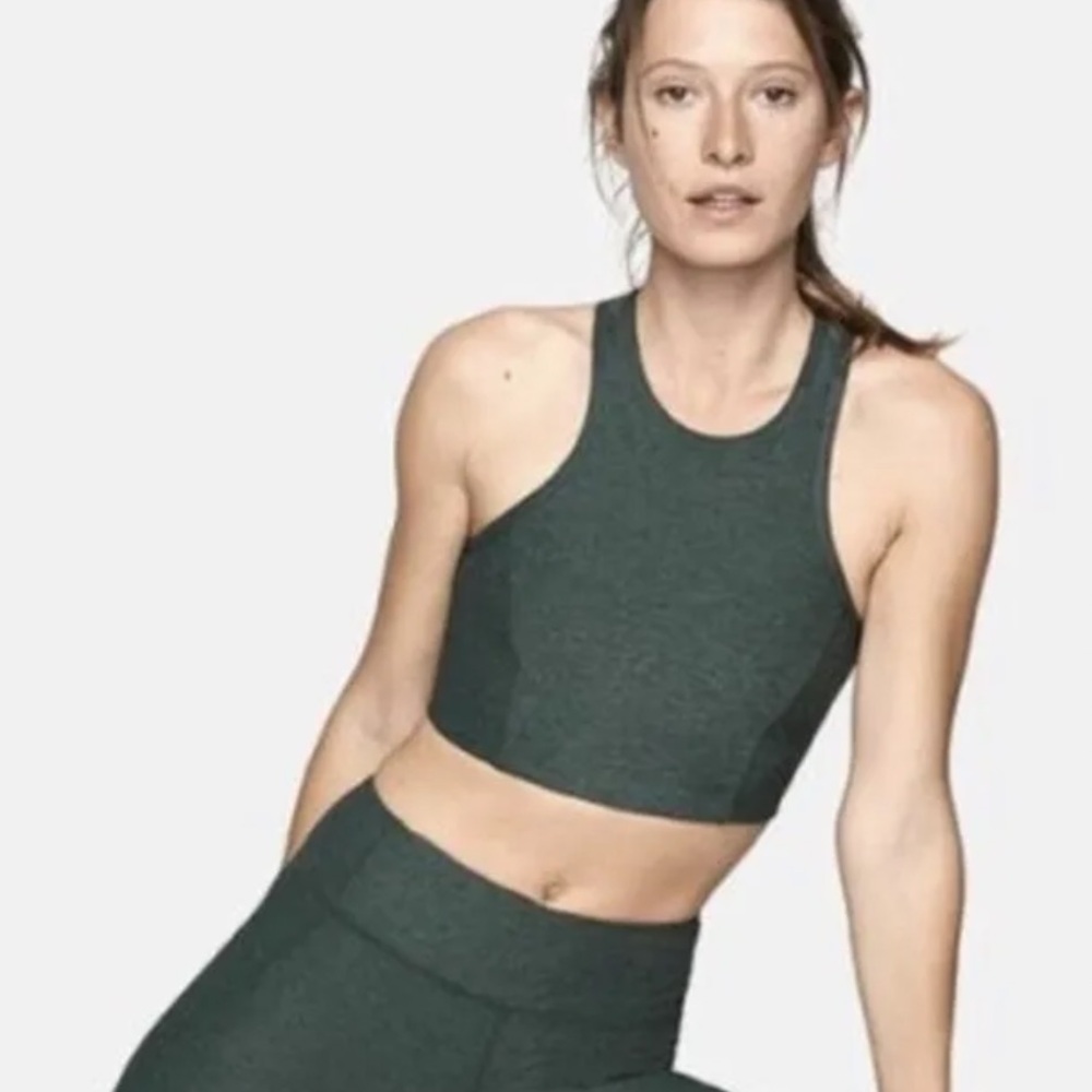Outdoor Voices Athena Crop Top in Hunter Green Size Small